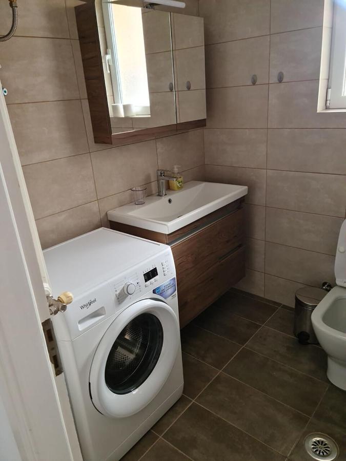 יואנינה Comfy Urban Apartment מראה חיצוני תמונה